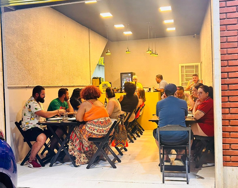 Fachada Pizza Agora