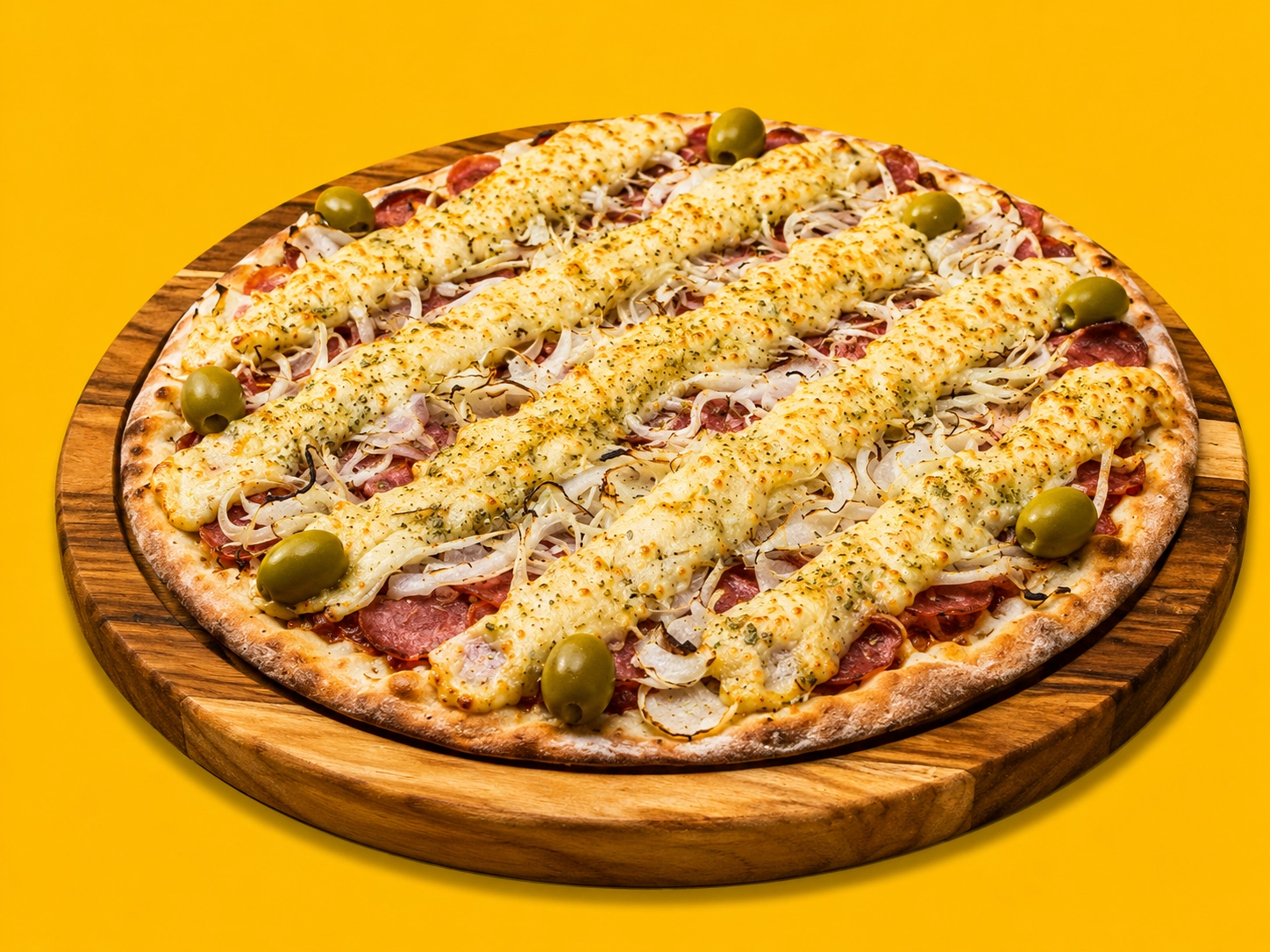 Pizza grande de 35 centímetros cortada em 8 pedaços
